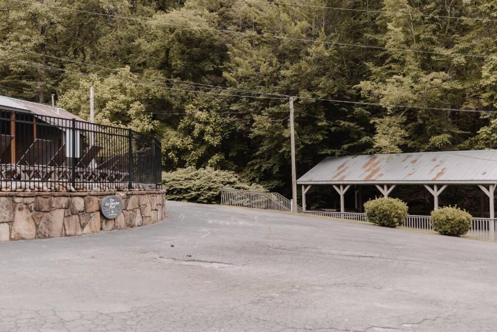 Misty Mountain Sunrise Vila Sevierville Exterior foto